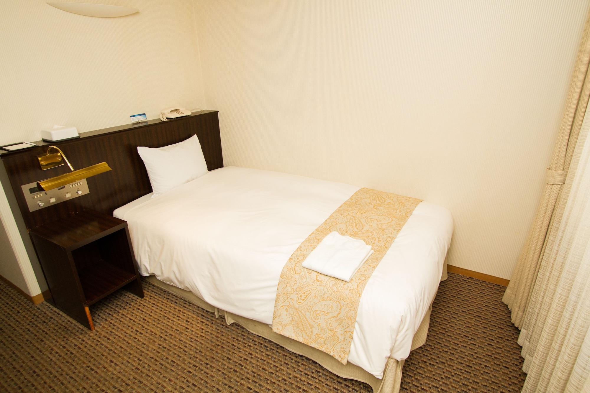 Hotel Yokohama Camelot Japan Bagian luar foto