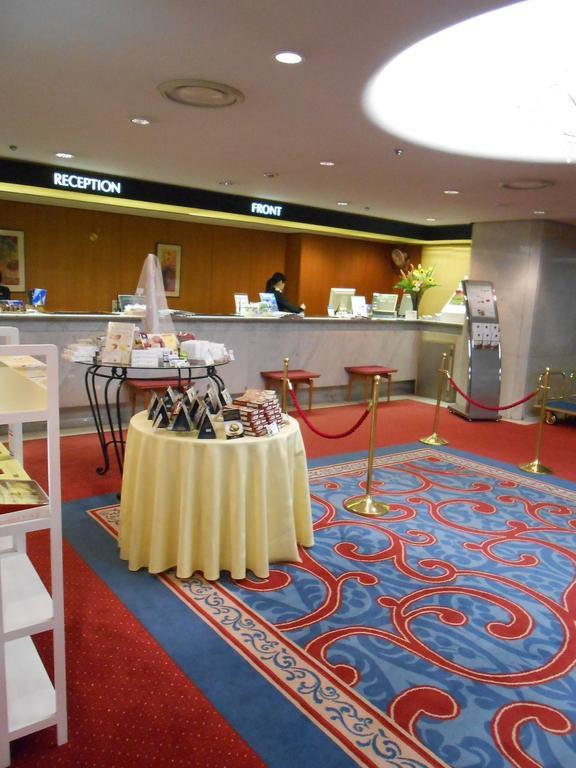Hotel Yokohama Camelot Japan Bagian luar foto
