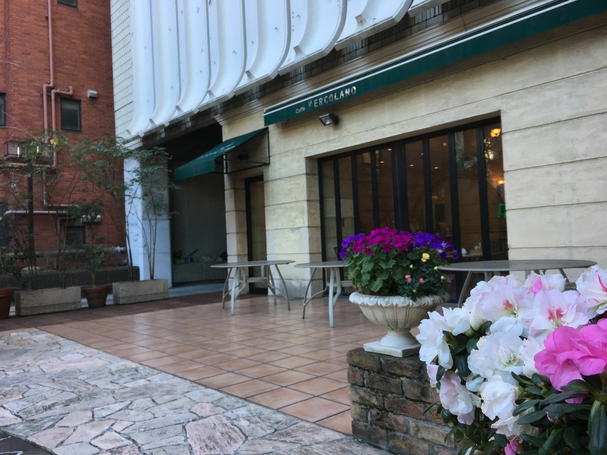 Hotel Yokohama Camelot Japan Bagian luar foto